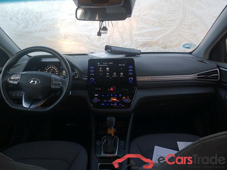 HYUNDAI IONIQ / 2019 / 5P / berlina con portón 1.6 GDI HEV Klass DCT #3