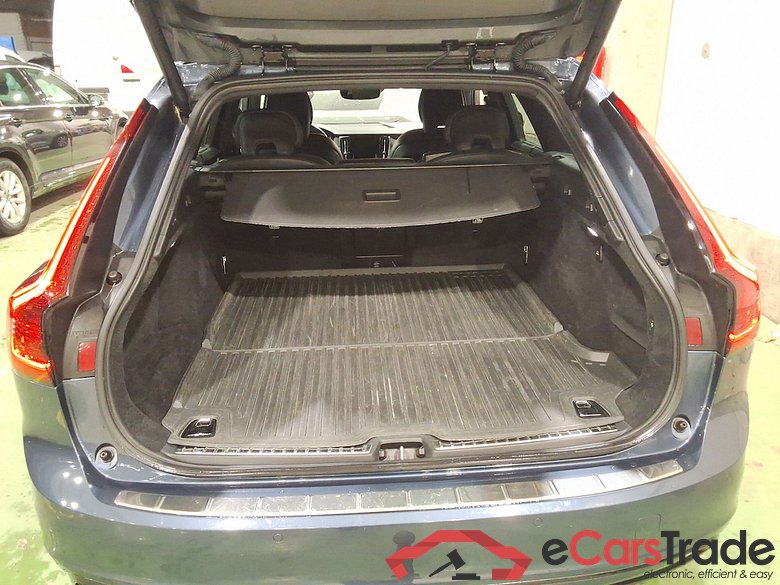 VOLVO V90 2.0 B4 D GEARTRONIC R-DESIGN #3