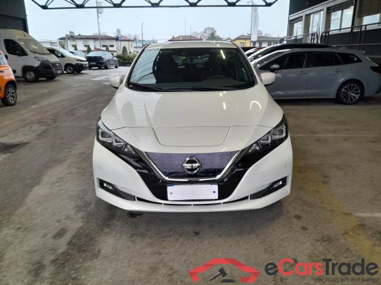 NISSAN LEAF / 2017 / 5P / BERLINA BUSINESS 40KWH #6