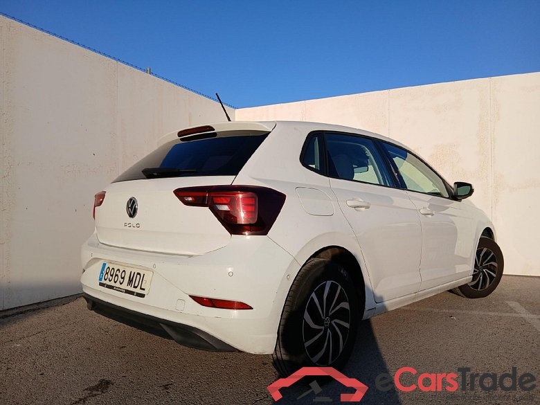 VOLKSWAGEN Polo / 2021 / 5P / berlina con portón Life 1.0 TSI 70kW (95CV) #2