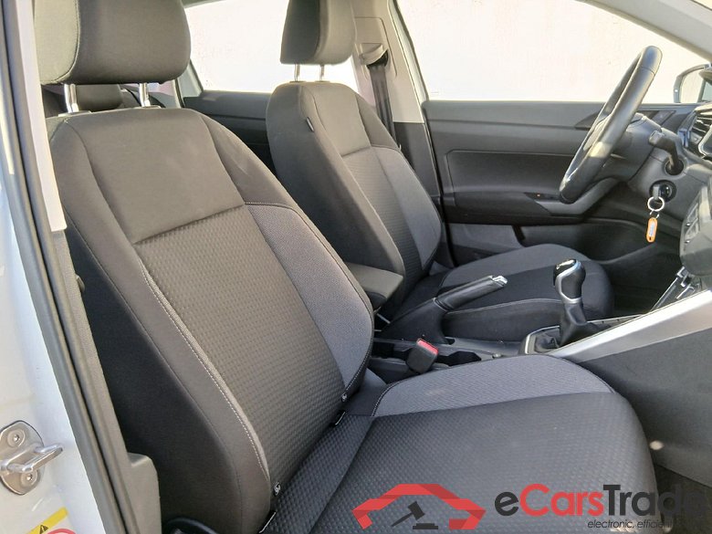 VOLKSWAGEN Polo / 2021 / 5P / berlina con portón Life 1.0 TSI 70kW (95CV) #6