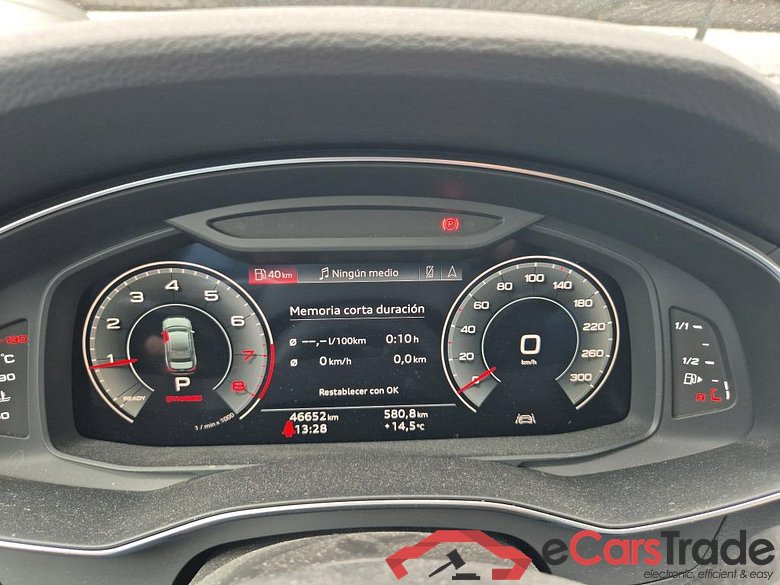 AUDI A6 / 2018 / 4P / sedán Sport 45 TFSI quattro-ultra #4