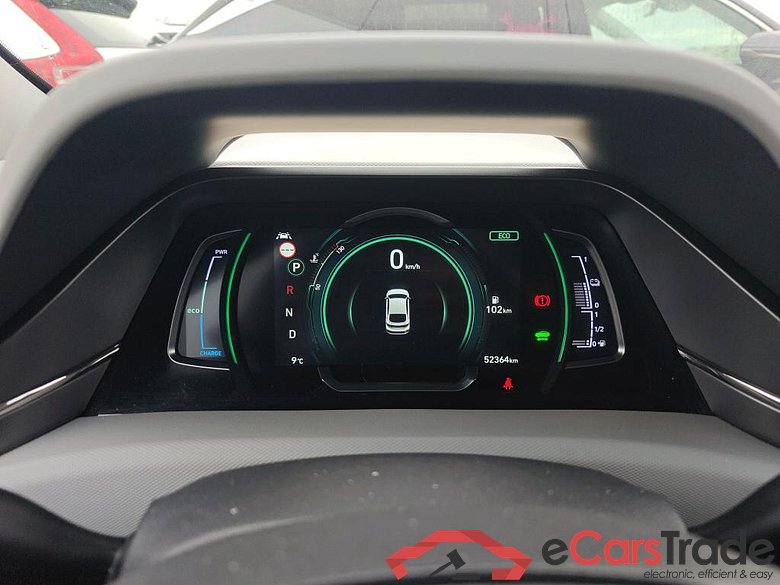 HYUNDAI IONIQ / 2019 / 5P / berlina con portón 1.6 GDI HEV Style DCT #4