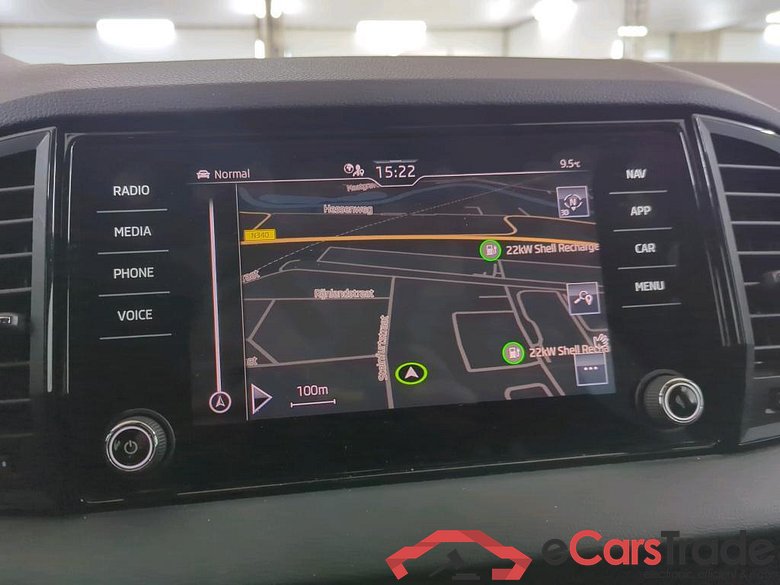 SKODA Karoq 110 kW #2