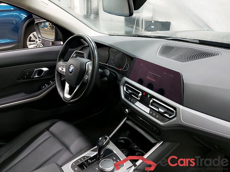 BMW - BMW 3 BERLINE 318dA 150PK Advantage Pack Business & PDC Front & Rear #3