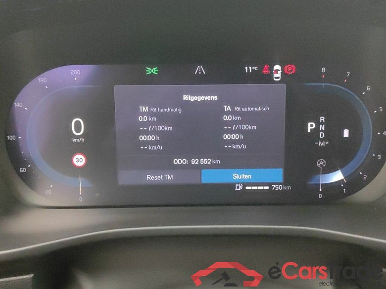 Volvo XC40 B3 Core DCT 5d #6