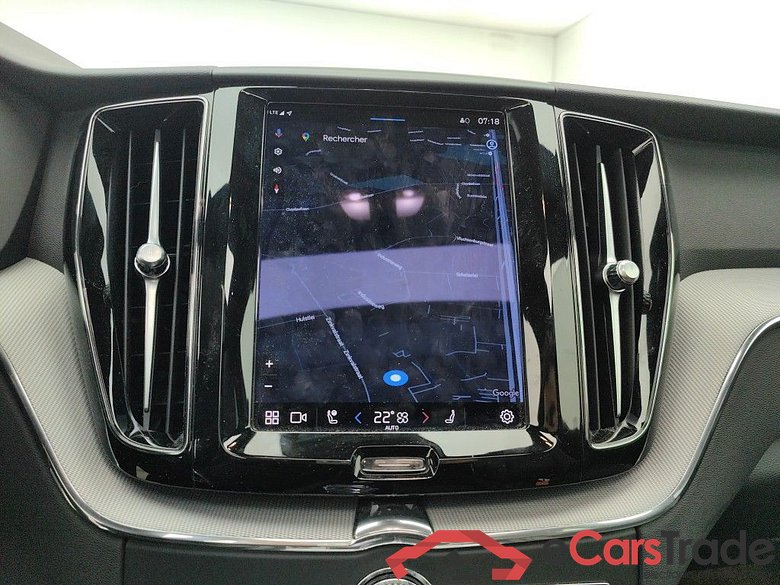 VOLVO XC60 T6 PHEV AWD 253hp Plus Dark 5d Auto #4