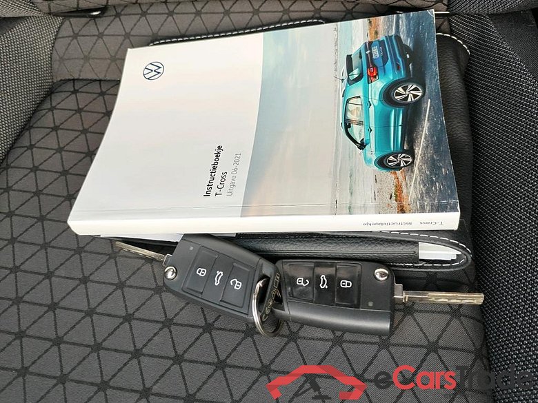 VOLKSWAGEN T-Cross 70 kW #5