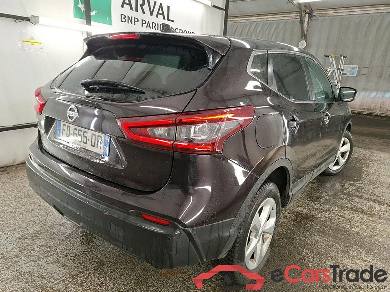 NISSAN Qashqai / 2017 / 5P / Crossover 1.5 DCI 115 DCT Business Edition #3