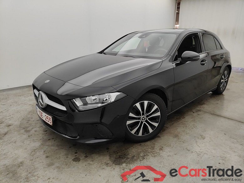 Mercedes-Benz A-Klasse A 180 d Business Solution 5d #1