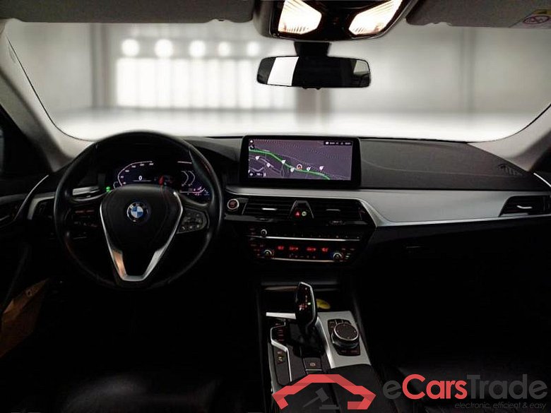 BMW SERIE 5 / 2020 / 5P / STATION WAGON 530E XDRIVE BUSINESS AUTO TOURING #3