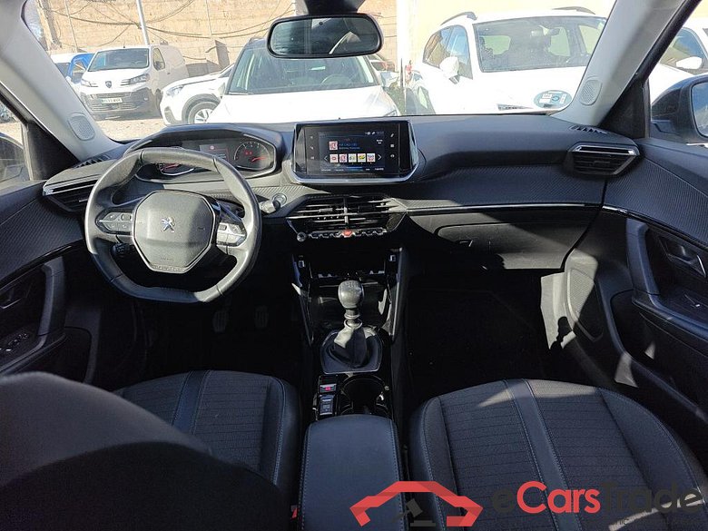 PEUGEOT 2008 / 2019 / 5P / todoterreno Allure BlueHDI 81kW (110CV) #3