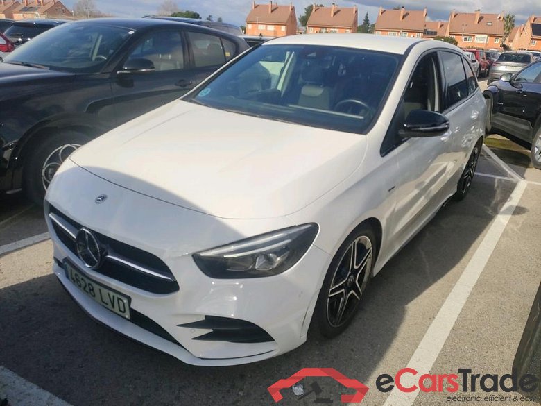MERCEDES-BENZ Clase B / 2019 / 5P / monovolumen compacto B 200 d #1