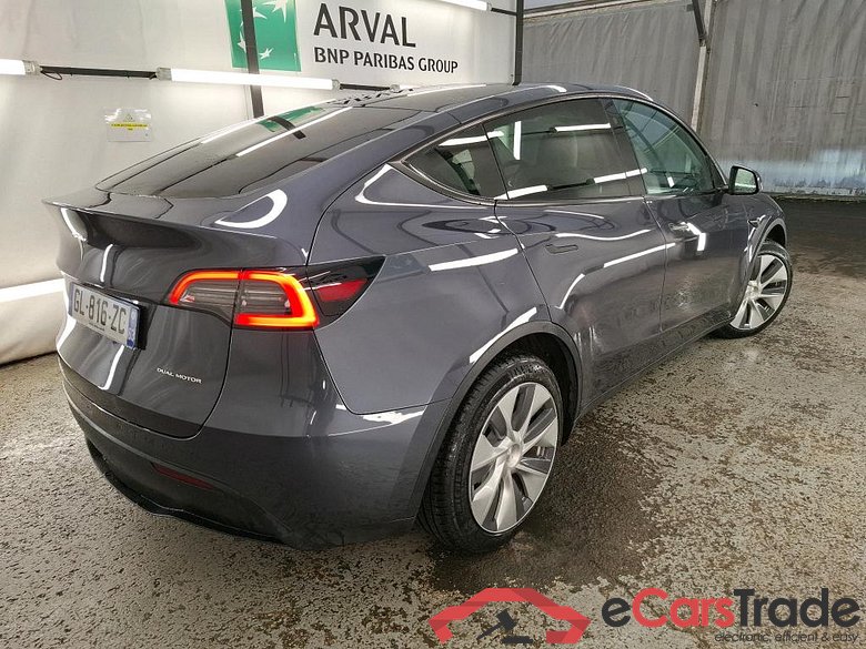 TESLA Model Y / 2020 / 5P / SUV Grand Autonomie Dual Motor AWD #4