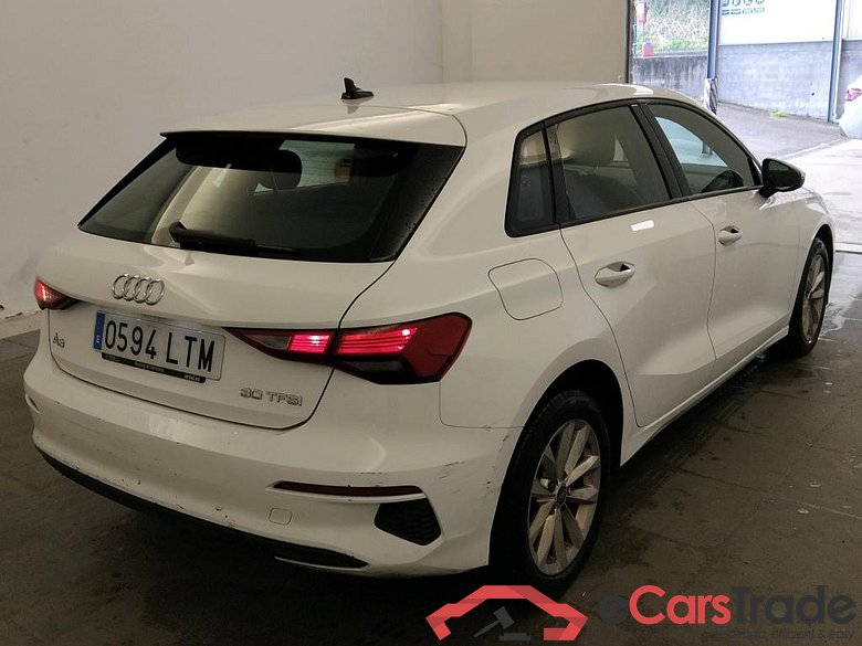 AUDI A3 / 2020 / 5P / berlina con portón Sportback 30 TFSI 81kW (110CV) S tronic #2