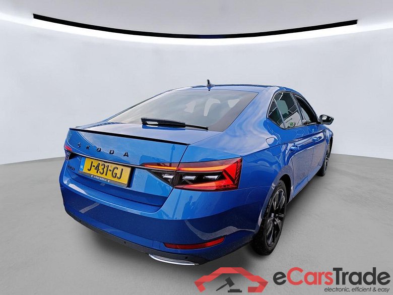 SKODA Superb 110 kW #6