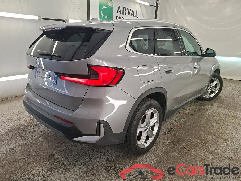 BMW X1 / 2022 / 5P / SUV sDrive18i Business Design DKG7 #3
