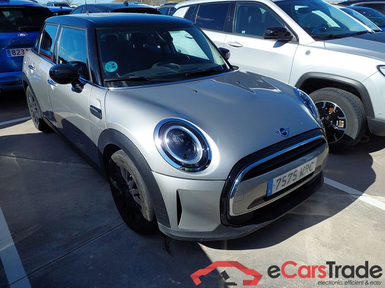 MINI Cooper 5p Aut 