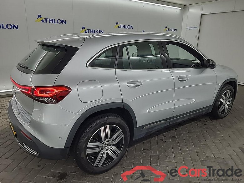 MERCEDES-BENZ EQA EQA 250 Luxury Line auto 5D 140kW #3