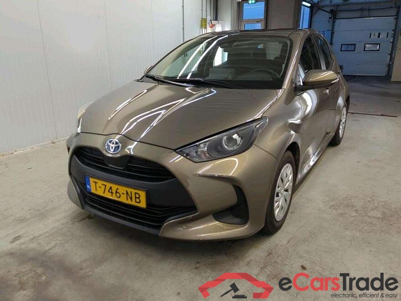 TOYOTA Yaris 1.5 Hyb. Active