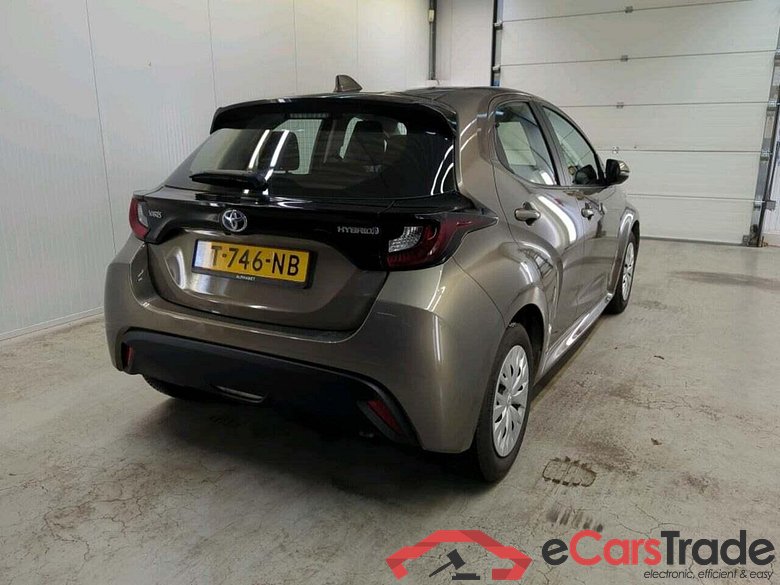 TOYOTA Yaris 1.5 Hyb. Active #2