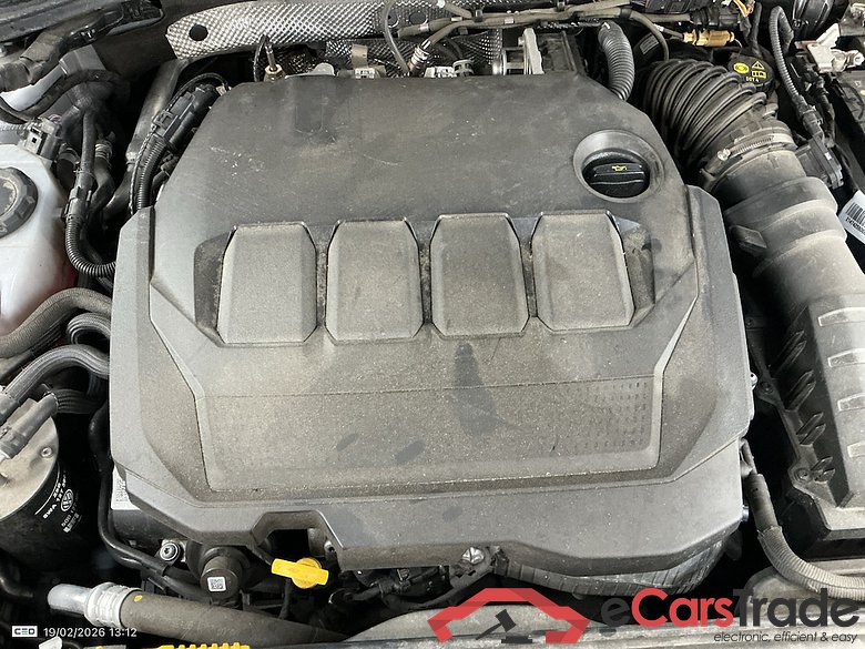 SEAT LEON ST 2.0 TDI 150 MOVE! DSG #6