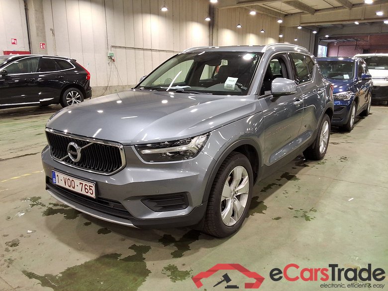 VOLVO XC40 DIESEL 2.0 D3 Momentum (EU6d-TEMP) STOCK