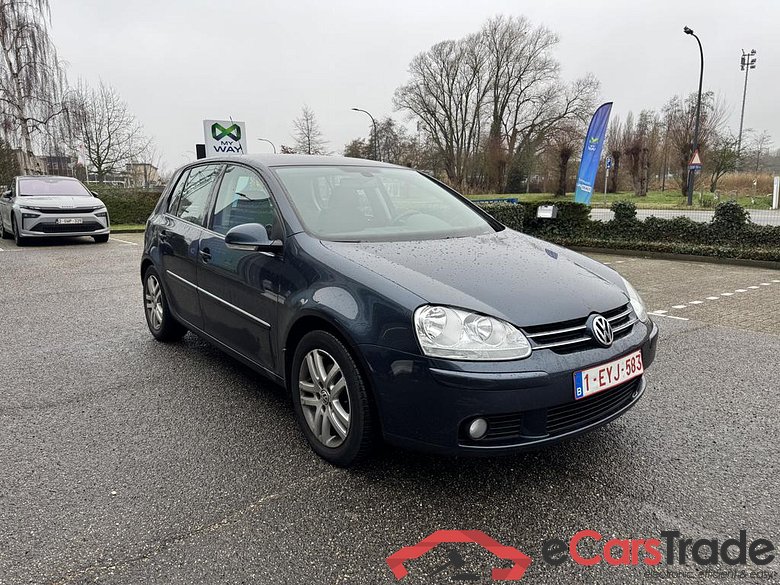VOLKSWAGEN Golf TREND TDI 90CV/PK 5V