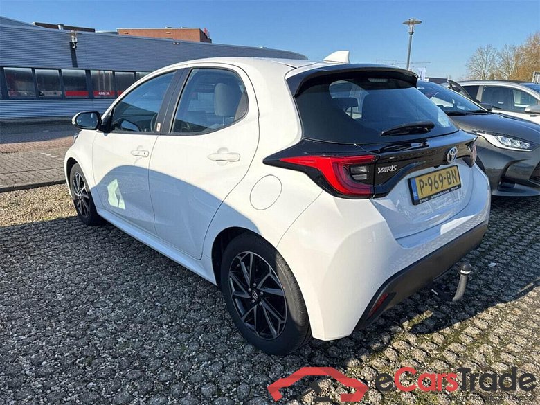 TOYOTA YARIS 1.5 Hybrid TeamNL #3