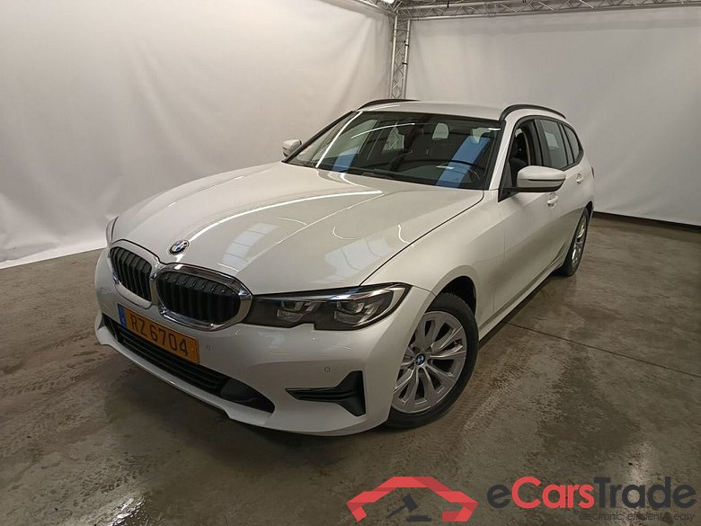 BMW 3 TOURING DIESEL - 2019 318 dA 150hp MHD AdBlue 5d