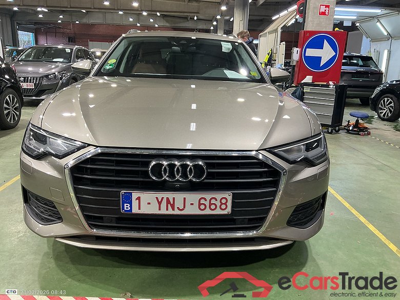 AUDI A6 AVANT DIESEL - 2018 35 TDi Business Edition S tronic #2