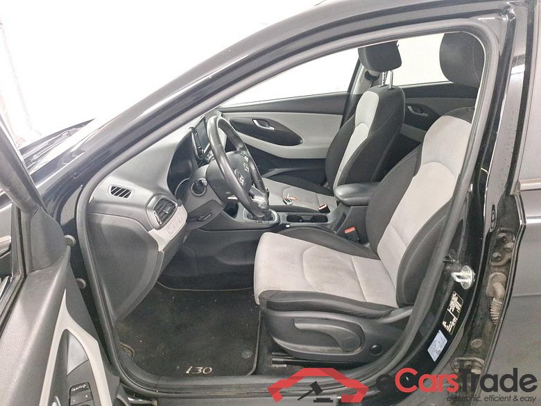 HYUNDAI i30 WAGON DIESEL - 2017 1.6 CRDi Twist STOCK #5