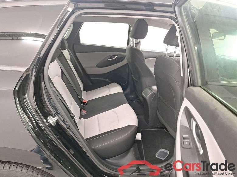 HYUNDAI i30 WAGON DIESEL - 2017 1.6 CRDi Twist STOCK #6