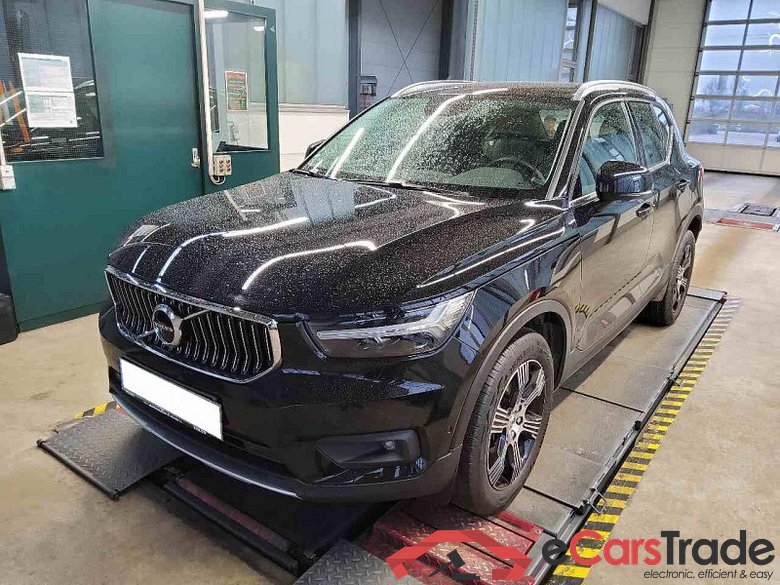 Volvo XC40 (2017->) DE - SUV5 B4 2WD EU6d, Inscription (EURO 6d), 2020 - 2022
