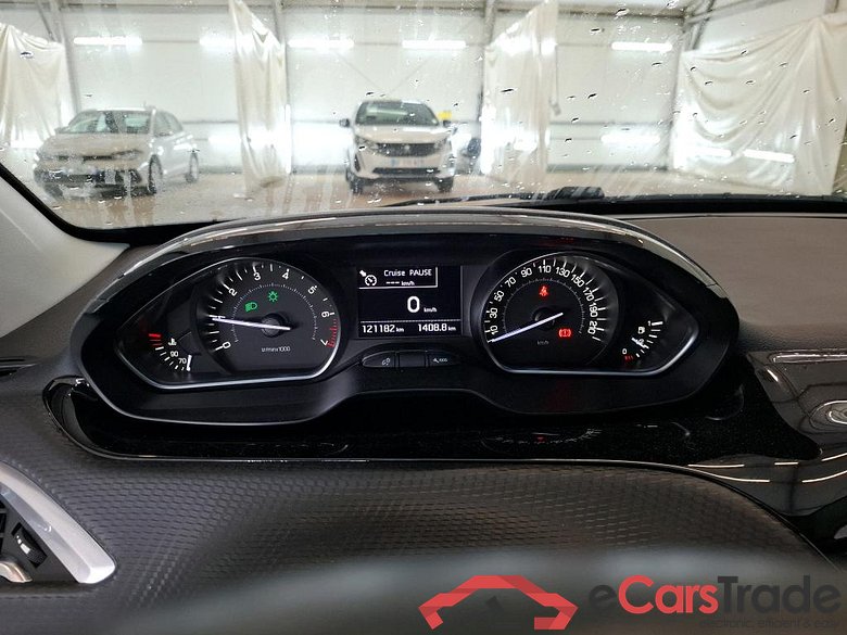 208 Allure Business 1.2 PureTech 110CV BVM6 E6dT #6