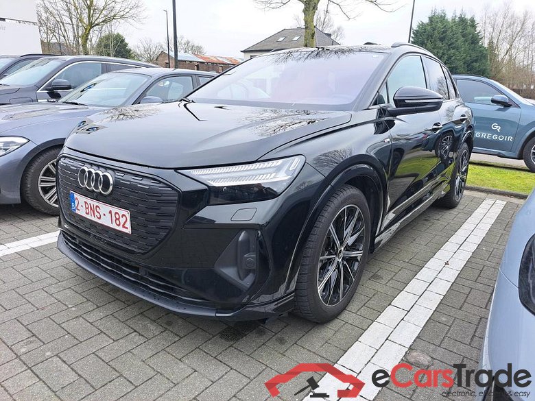 AUDI Q4 E-TRON BEV 82KWH 50 S LINE AUTO 4WD #1