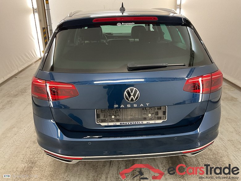 VOLKSWAGEN PASSAT VARIANT 1.6 TDI SCR MSQ VARIANT ELEGANCE BUSINES #5
