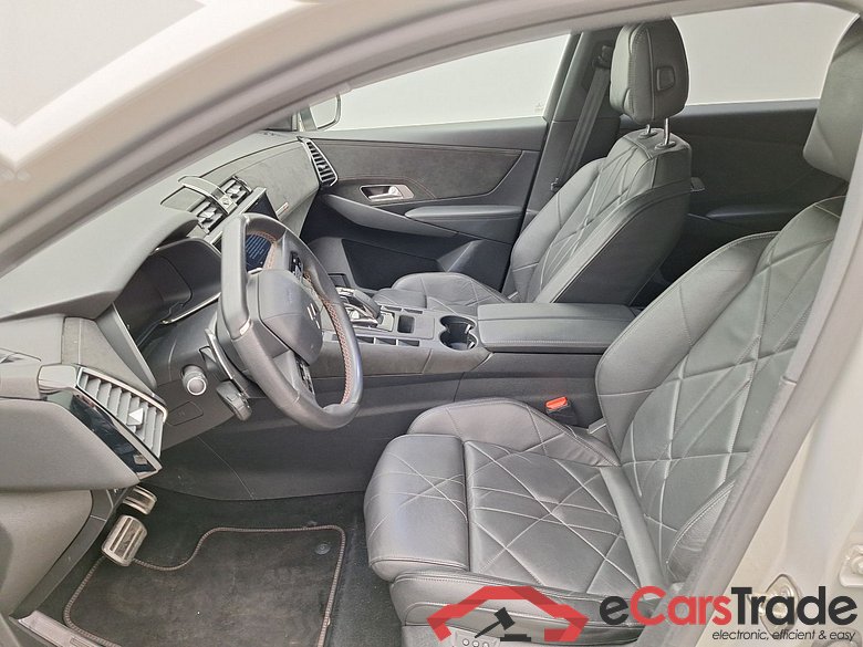 DS, DS7 CB '17, DS 7 Crossback E-Tense 4x4 PERFORMANCE Line 5d #3