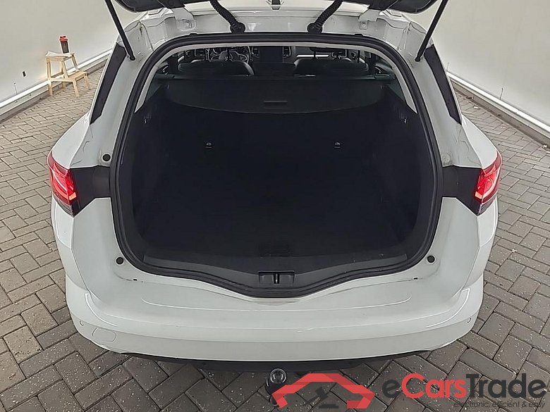 RENAULT Mégane Estate TCe 140 EDC Techno 5D 103kW Rentrunner #5
