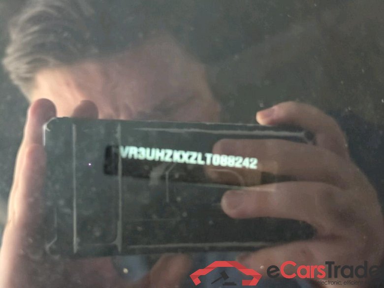 Peugeot e-208 GT 50kWh 136 5d #6