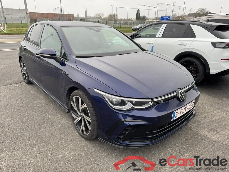 VOLKSWAGEN Golf VIII Golf R-Line 1.5 TSI  96 kW (130 pk) 6 versnellingen manueel #1