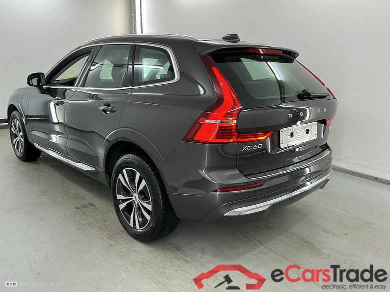 VOLVO XC60 2.0 T6 PHEV CORE AUTO 4WD #3