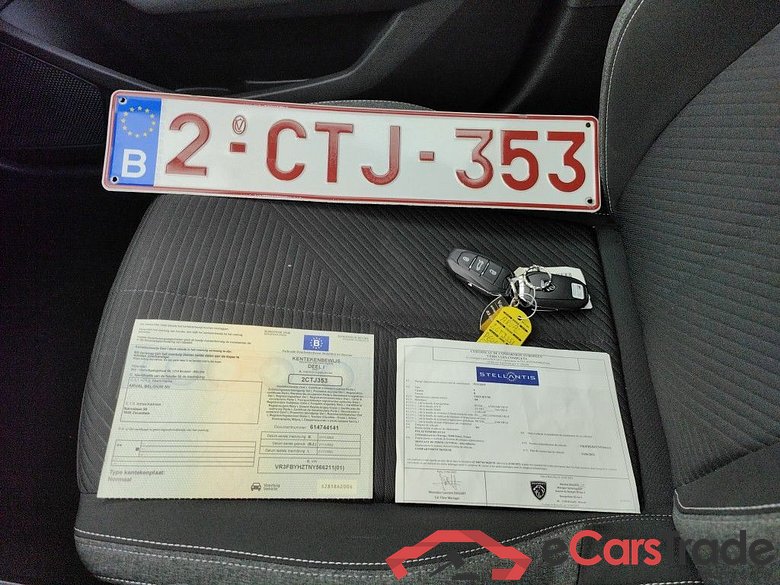 Peugeot 308 1.5 BlueHDi 130 S&S EAT8 Active Pack 5d #4