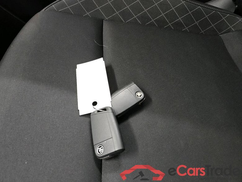 SKODA Karoq 110 kW #6