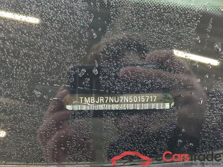 SKODA Karoq 110 kW #3