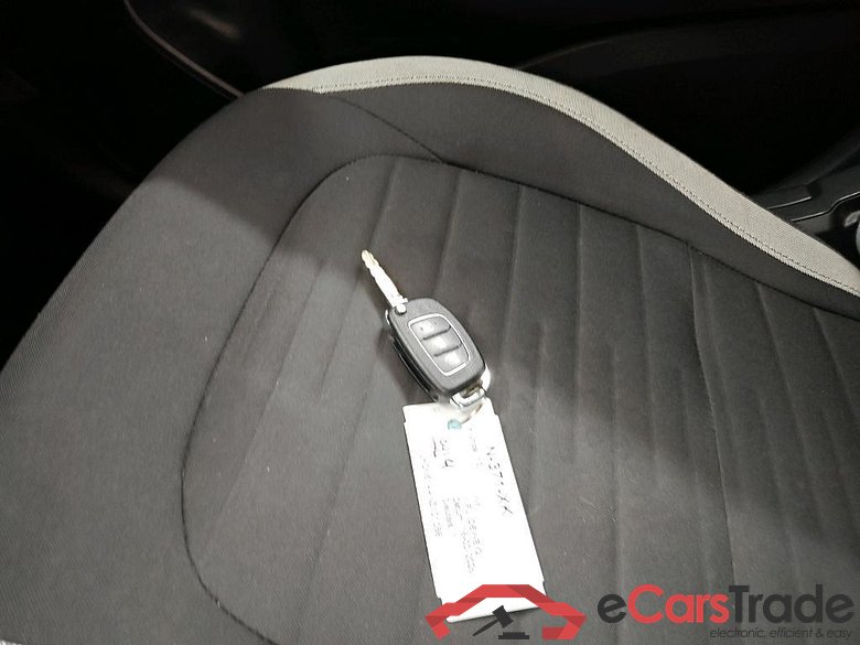 HYUNDAI i10 49 kW #5