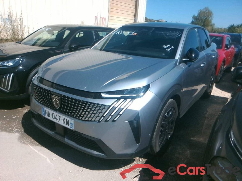 Peugeot 3008 Allure Hybrid 136 e-DCS6 #1