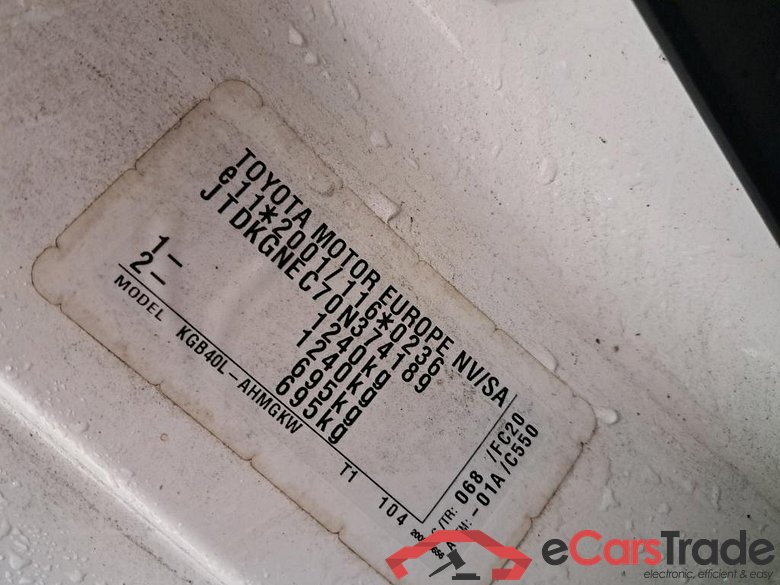 Toyota AYGO 1.0 VVT-i x-play 5d #6