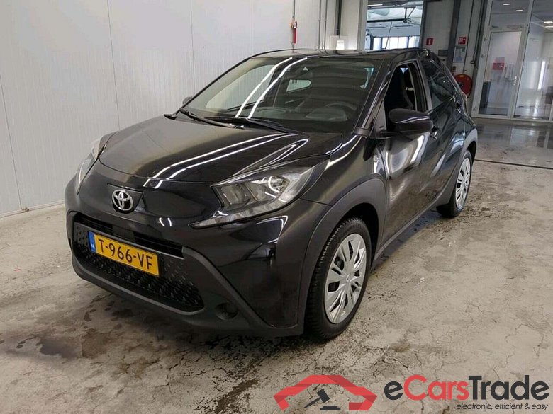 TOYOTA Aygo X 1.0 VVT-i MT Play