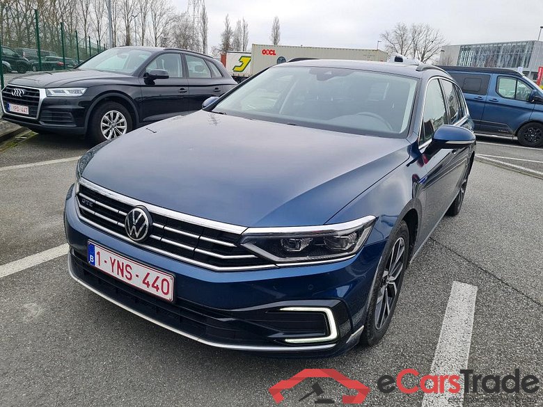VOLKSWAGEN PASSAT VARIANT GTE - 2020 1.4 TSI PHEV GTE Business DSG #1